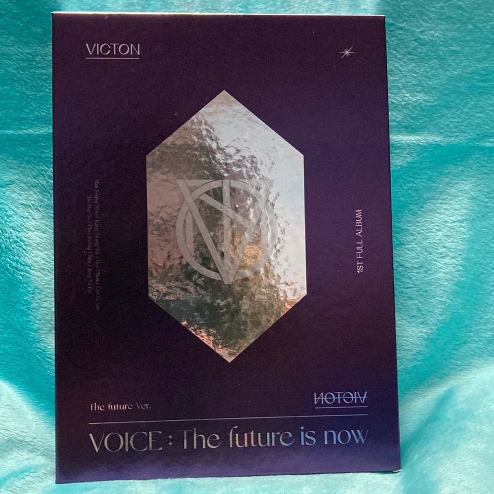 VICTON album